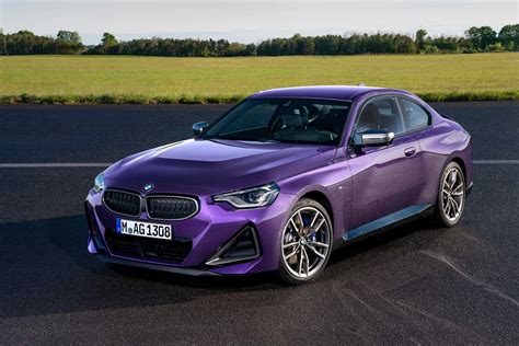 BMW M240i xDrive Coupé sportiškas išorės dizainas