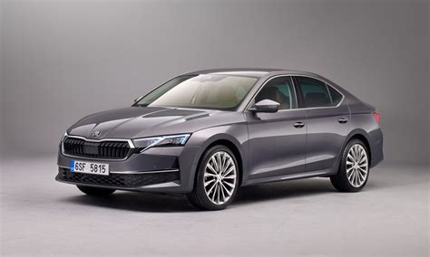 Skoda Octavia 2 sankabos komplekto schema su disko ir prispaudimo plokštės detalėmis
