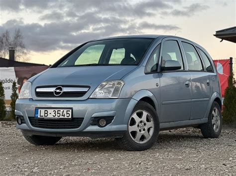 Opel Meriva 2008 oro kondicionieriaus slėgio daviklio schema ir vieta sistemoje