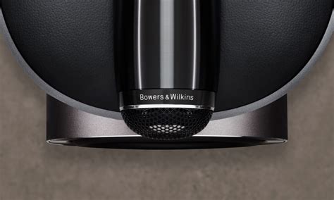 Infografika: „Bowers & Wilkins“ garso sistemos komponentai „Volvo XC90“ salone