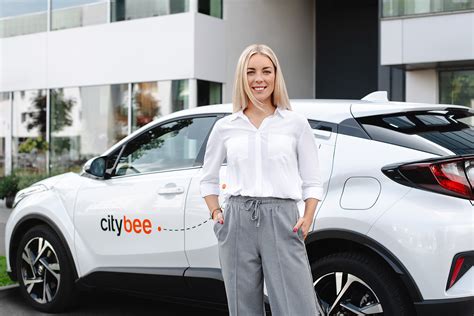 Psichologė Kristina Jievaitienė ir CityBee CEO Greta Januškaitė