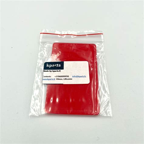 schematinis Toyota RAV4 priekinio stiklo vaizdas su lietaus daviklio vieta