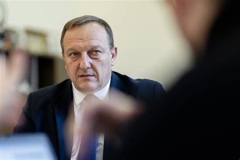 nuotrauka su visais trimis politikais - Algirdu Bagušinsku, Jonu Meškausku ir Sigitu Kasparaičiu, daryta iki avarijos