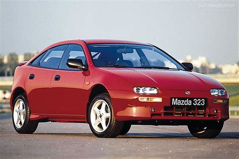 Mazda 323F pagrindiniai variklio ir važiuoklės komponentai