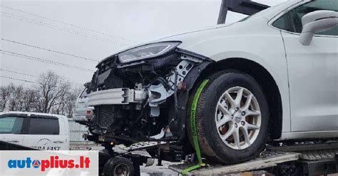 Skeletinė Chrysler Cirrus kėbulo ir važiuoklės schema