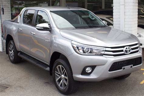 Tematinė nuotrauka: Toyota automobilių modelių eilė