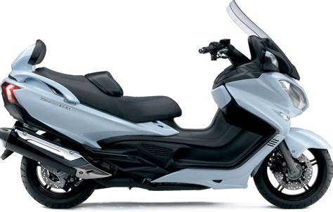 Suzuki Burgman AN 650 posūkyje kelyje
