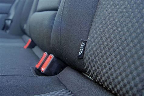 Autokėdutės tvirtinimo sistema ISOFIX