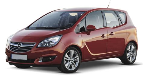 Tematinė nuotrauka: Opel Meriva ant kelio