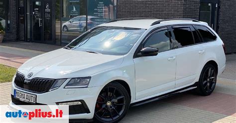 Nauji policijos automobiliai Skoda Octavia su švyturėliais