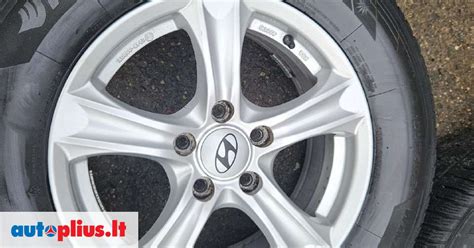 Tematinė nuotrauka: Hyundai Tucson su R16 lengvojo lydinio ratlankiais
