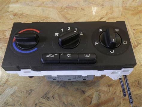 Scheminis Opel Astra G salono ventiliatoriaus valdymo mazgo pavaizdavimas