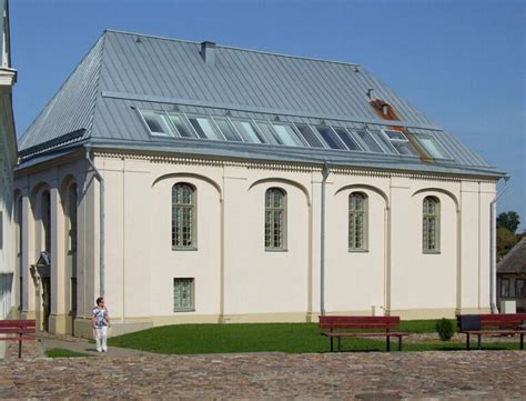 Senoji Kėdainių sinagoga ir aplinkinių pastatų vaizdas