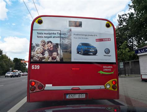 Infografika: privalumai, pereinant nuo asmeninio automobilio prie viešojo transporto