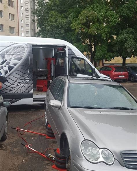 Mobilus ratų montavimo servisas