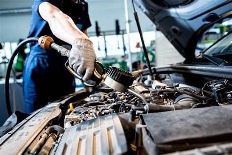 Autoserviso įrengimai ir automobilio remontas