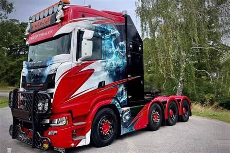 Paveikslėlis, iliustruojantis skirtingas Scania ašių konfigūracijas