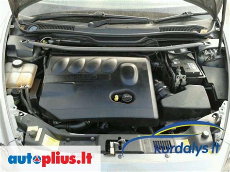 Variklio skyriaus nuotrauka Ford automobilyje