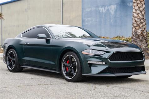 Nuotrauka, vaizduojanti specialiąją Ford Mustang Bullitt versiją