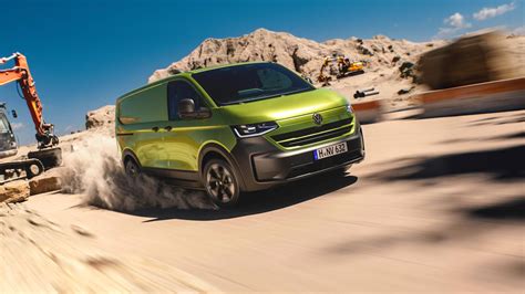 Volkswagen Transporter T4 su pažymėta vieta, kurioje montuojamas greičio daviklis