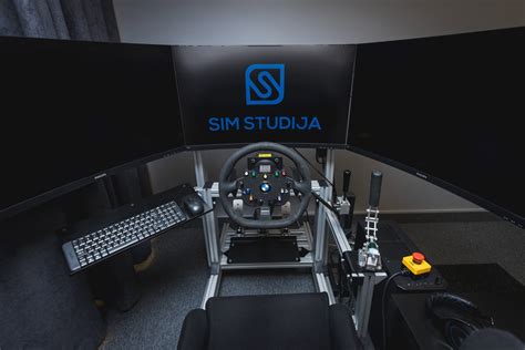 Teminis vairavimo simuliatoriaus komplekto nuotrauka