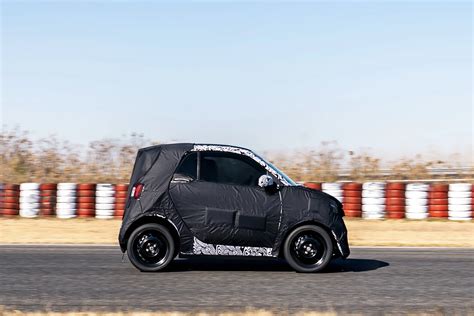 Smart Fortwo automobilio istorijos infografika
