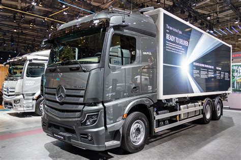 Mercedes-Benz Actros F kabinos interjero nuotrauka