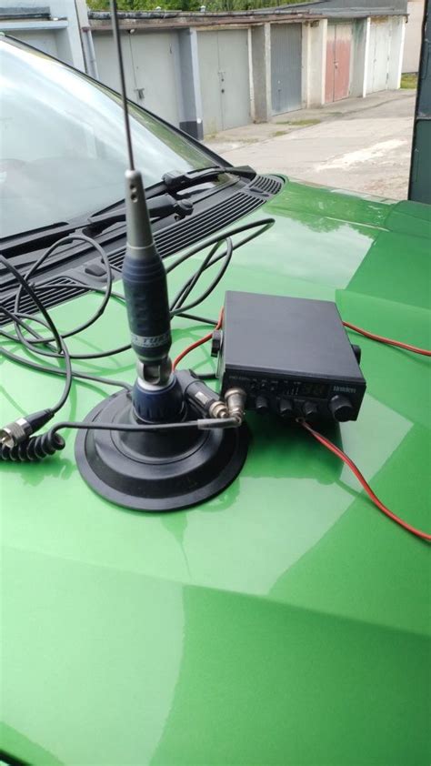 Schema, kaip tinkamai sumontuoti CB anteną automobilyje