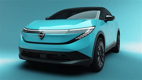 Vizualinė lyginamoji infografika: Nissan Leaf 1-os ir 2-os kartos dizaino pokyčiai