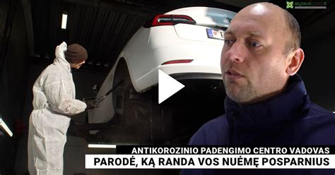 Nuotrauka, demonstruojanti antikorozinio padengimo procesą automobilyje