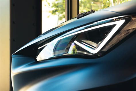 Automobilių apšvietimo technologijų raida (halogenai, ksenonai, LED)