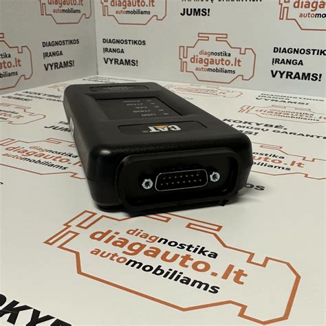 Schema, parodanti raktų programavimo procesą (raktas, diagnostikos įranga, automobilio valdymo blokas)