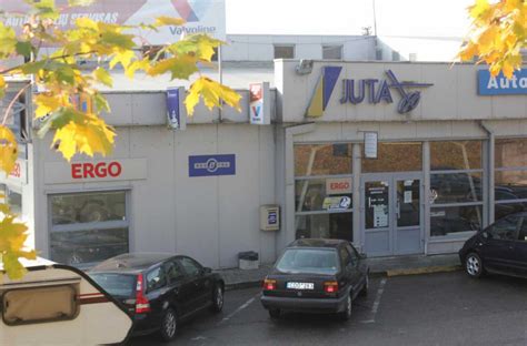 Teminis automobilio serviso ar detalių parduotuvės foto