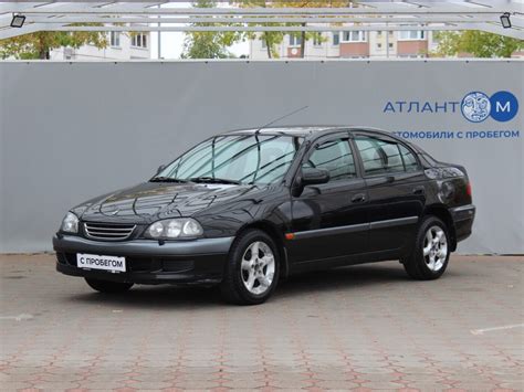 Toyota Avensis T220 sedano eksterjero nuotrauka