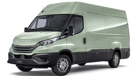 The Iveco Daily commercial vehicle in an urban setting, highlighting its versatility