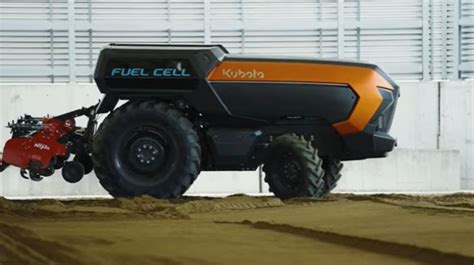 Kubota traktorių gamybos procesas