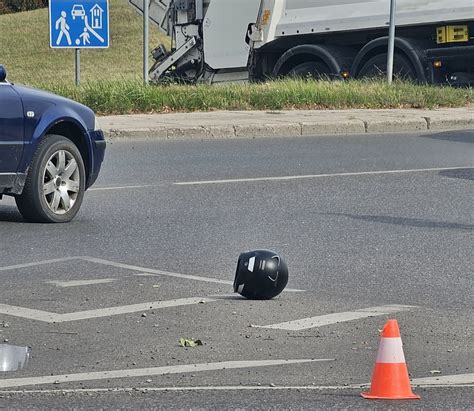 Schema skausmingos motociklo ir automobilio susidūrimo sankryžoje Mažeikiuose