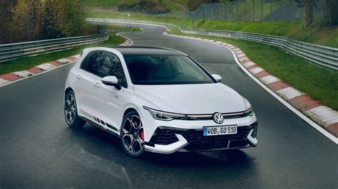 Volkswagen Golf automobilio nuotrauka