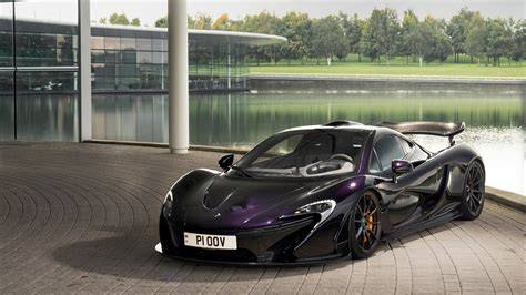 McLaren P1 hibridinio superautomobilio nuotrauka