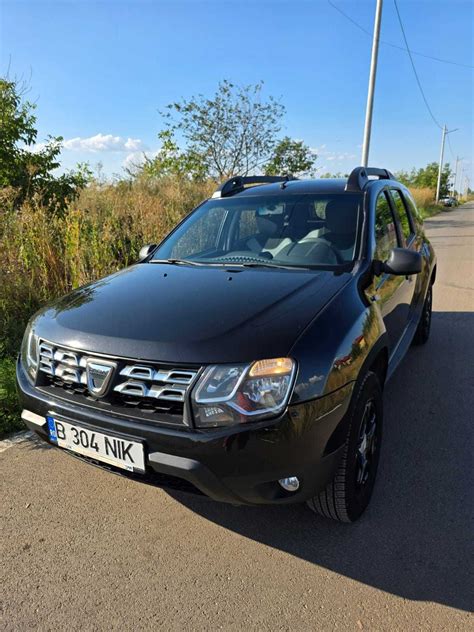 Tematinė nuotrauka: Dacia Duster 1.5dCi Laureate 4x4, važiuojantis bekele