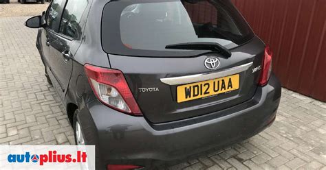 Tematinė nuotrauka: Toyota Yaris su priekabos kabliu