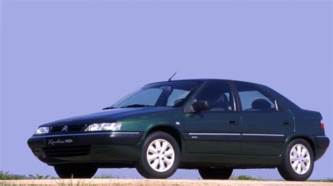 Citroen Xantia variklio skyriaus nuotrauka